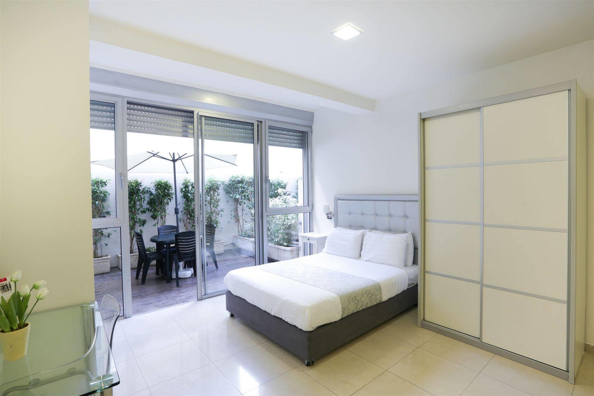 Sea Land 4* Тель-Авив