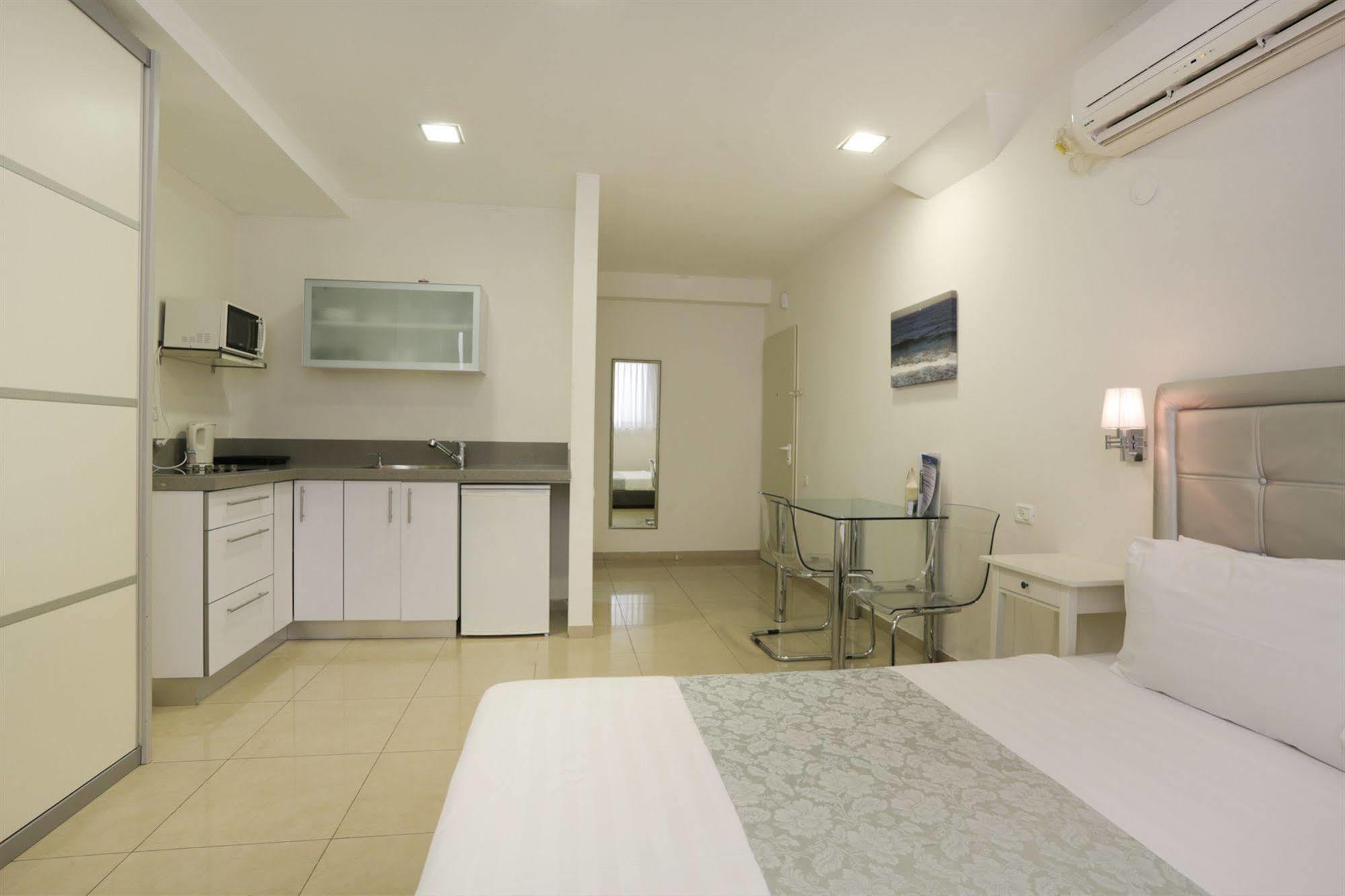 Sea Land Отель 4*